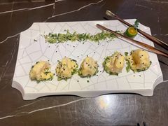 -海派悦庭·海胆烧麦·新融合菜(凯德广场店)