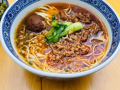 -沪西老弄堂面馆(定西路店)