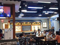 大堂-黑白电视长沙小吃(美林M·LIVE天地东座店)