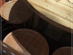 -野山舂·贵州现舂酸汤火锅(鸿通城店)