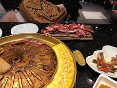 -猪啊牛呀羊啊铜盘烤肉(正大广场店)