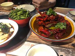 -虾弄弄海派小龙虾·牛羊蝎子火锅