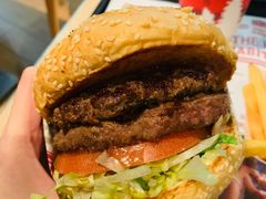 -The Habit Burger Grill 哈比特汉堡(复兴soho店)