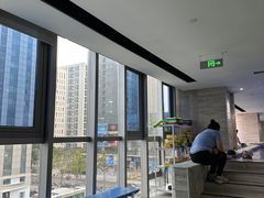 -小蓝鲸游泳培训基地(石景山店)