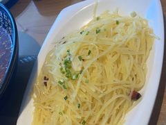 -严记小天府酸菜鱼(西四路店)