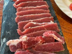 现切牛肉-龙聚德北京烤鸭(沙坪坝华宇A馆店)
