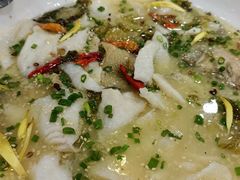 -山泉公馆酒家(广州东站店)