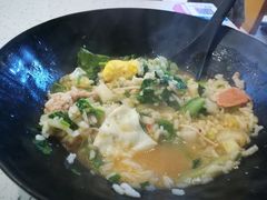 -老妈烫饭(财大店)