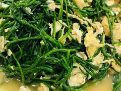 -壹阁胡羊焖饼(特色小吃街店)