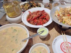 -叶派龙虾•招牌香辣蟹·海鲜(中海国际店)