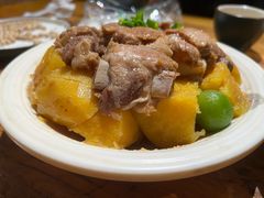 -老滇山寨•云南特色菜•地方菜•民族风情歌舞表演(金碧店)