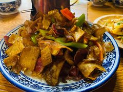 菌菇炒火腿-蜗牛小馆醉乡民谣云南菜(惠新西里店)