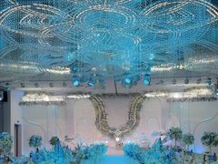 -上海松江假日酒店