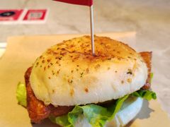 -必胜客(枫蓝国际购物中心店)