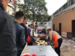 -老西关黄老太牛肉烧饼