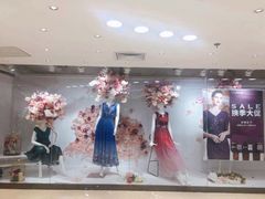 -广州白马服装市场