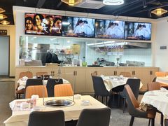 -江湖亮亮蒸虾大排档烤全羊清真(武汉总店)