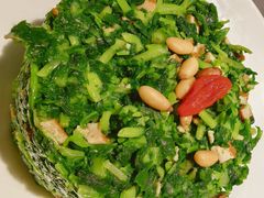 松子马兰头-晓淮山·扬州早茶·淮扬菜(龙阳广场店)
