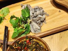 -黔诚多彩火锅(甲秀楼店)