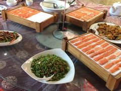 -东江湖游水三文鱼美食城