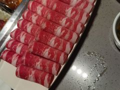 -海底捞火锅(曹安公路店)