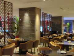 -丽都皇冠假日酒店·Matrix亦餐厅(望京店)