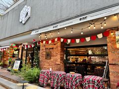-方炉·天然食材面包店(青秀店)