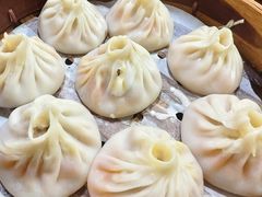 -莱莱小笼·乔艾