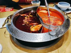 -左庭右院鲜牛肉火锅(金山万达店)