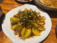 凉拌皮蛋-滇香肴·云南菜蒸汽石锅鱼(云南北路店)