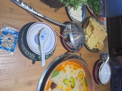 -洱火云南酸菜牛肉火锅(石景山当代商城店)