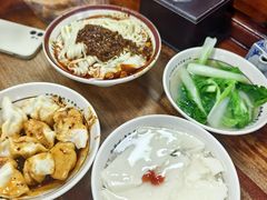 -小谭豆花(西大街店)