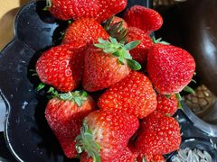 -果松木炭酸菜铜火锅·外婆参鸡汤