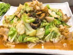 -乔家小院•本地小海鲜•非遗驴肉(万年泉路店)