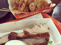 -泰龙城小吃街