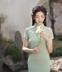 -租旗袍租礼服馆