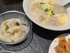 高汤云吞(含蛋)-买又大餐厅(福林里店)