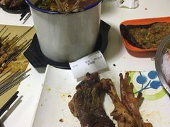 -喝丢一只鞋海鲜烧烤·海肠捞饭(文体街店)