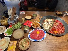 -萍姐火锅·公路夜市(武汉首店)