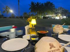 -宴悦海鲜餐厅·游水海鲜·牛排(亚龙湾瑞吉店)