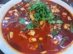 酸辣鱼-八木轩·寻味大理白族民俗餐厅(文献路店)