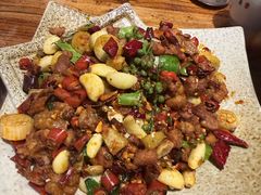 -滇香肴·云南菜蒸汽石锅鱼(云南北路店)