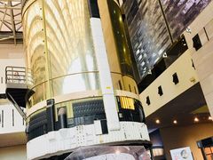 -史蒂文·乌德沃尔哈齐中心