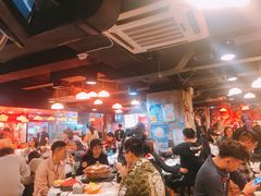 -鲜入围煮花胶鸡海鲜火锅