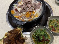 -九寨特色牦牛肉汤锅 羊肉汤锅