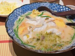 -荣家黄鱼面(前滩太古里店)