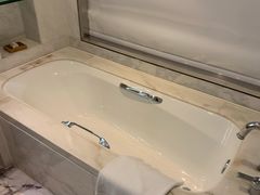 -上海漕河泾万丽酒店