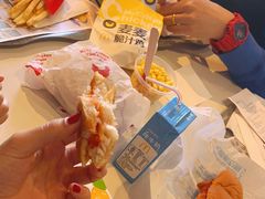 -麦当劳(朝阳路得来速店)