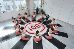 -亚太瑜伽普拉提学院