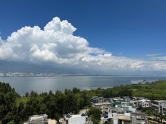 -大理洱海龙湾假日酒店